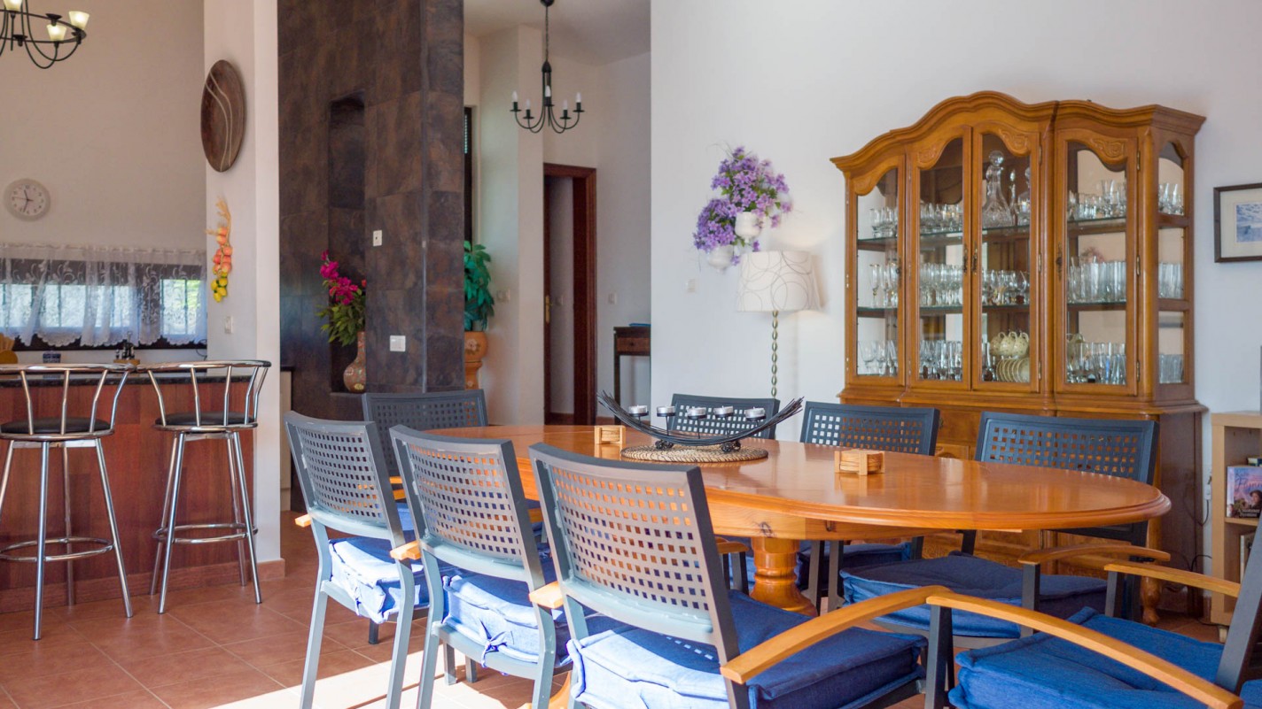 - Playa Blanca - Roper Properties
