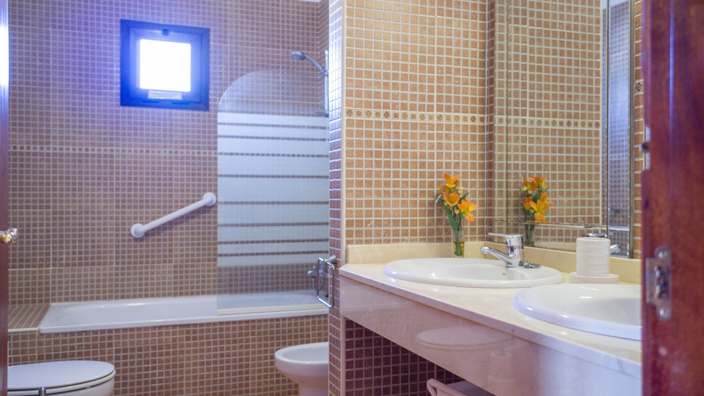 - Playa Blanca - Roper Properties