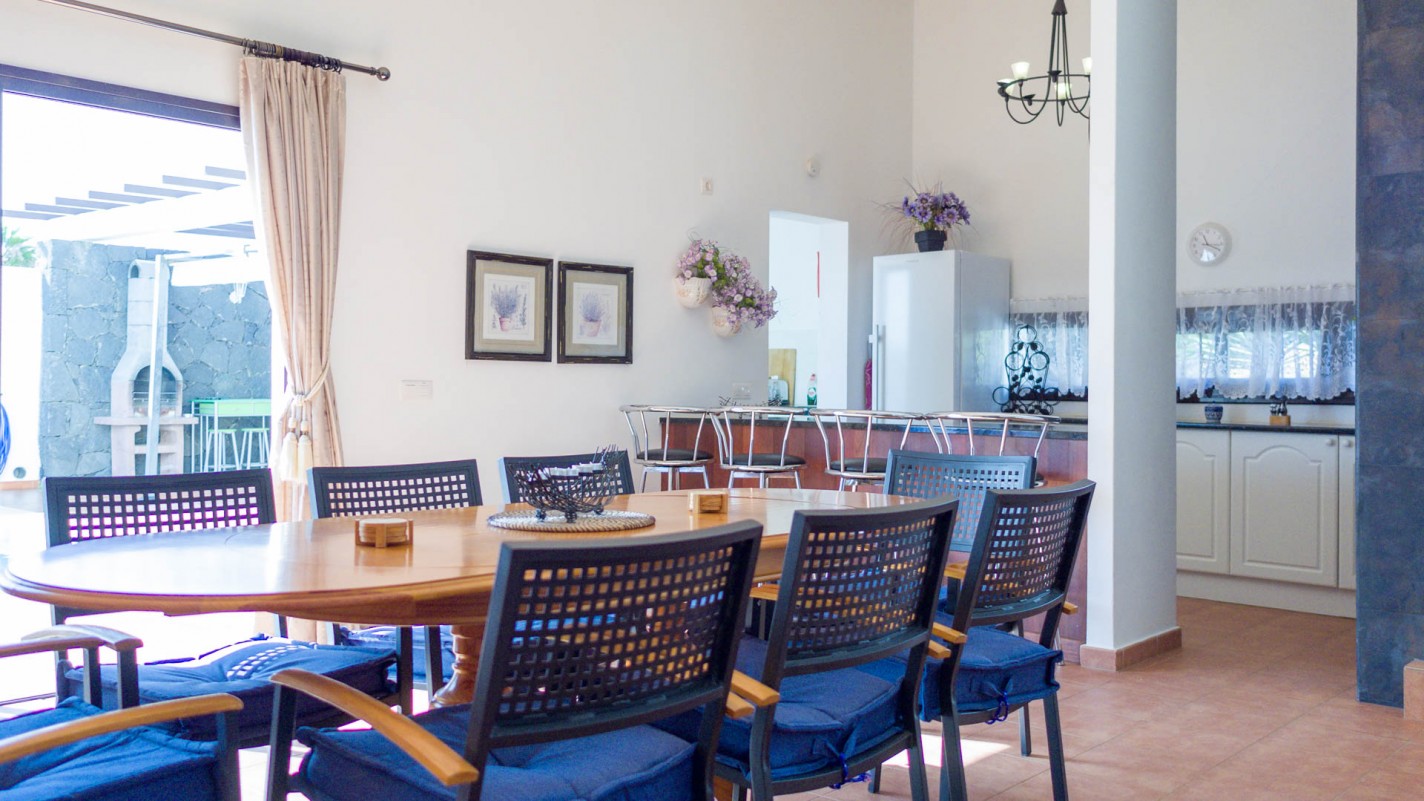 - Playa Blanca - Roper Properties