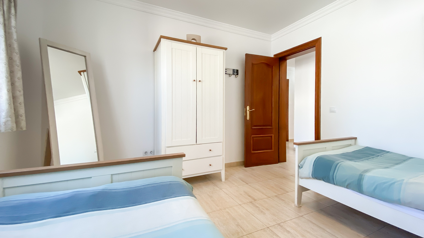 - Puerto Del Carmen - Roper Properties