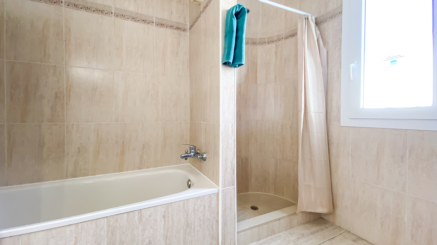 - Puerto Del Carmen - Roper Properties