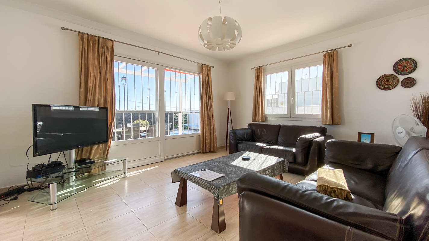 - Puerto Del Carmen - Roper Properties