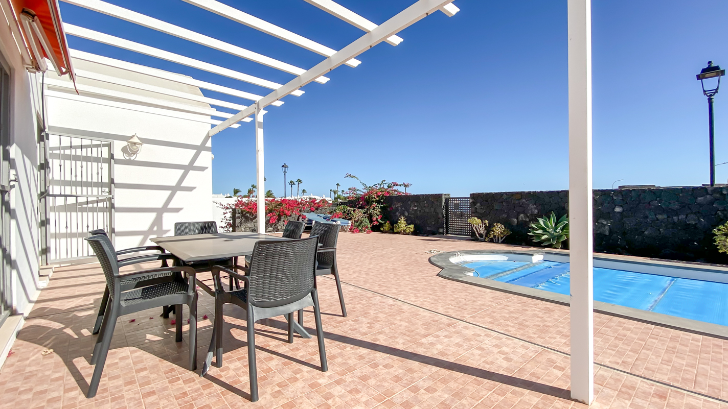 - Puerto Del Carmen - Roper Properties