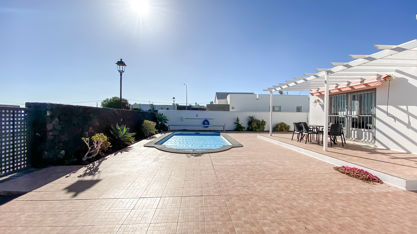 - Puerto Del Carmen - Roper Properties
