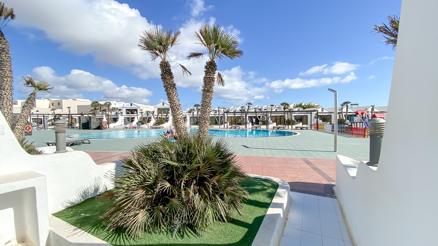 Sands Beach - Costa Teguise - Roper Properties