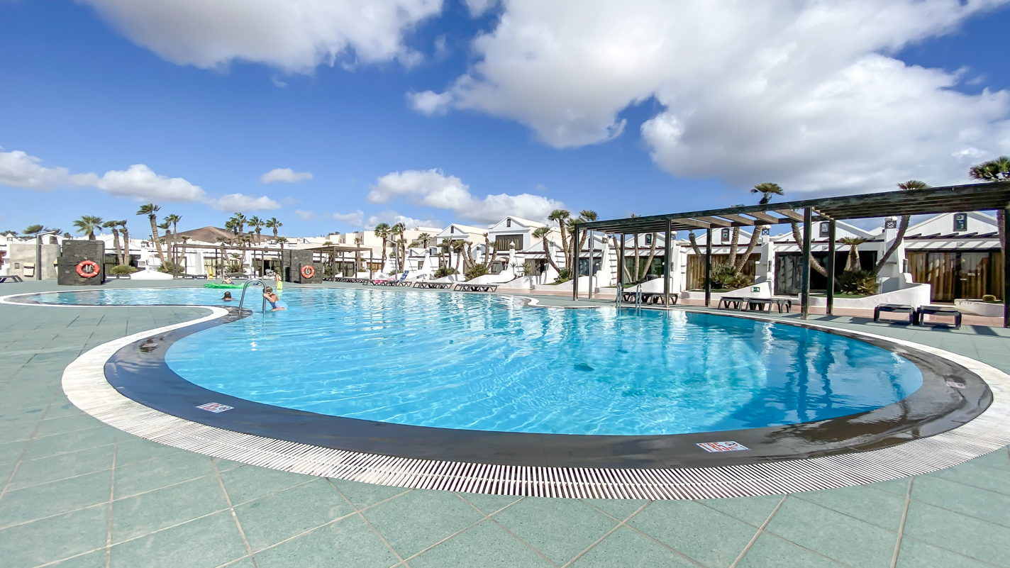 Sands Beach - Costa Teguise - Roper Properties