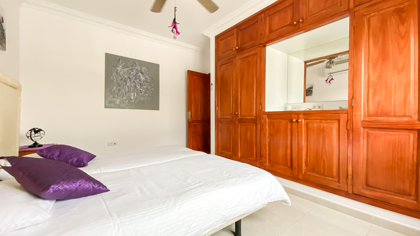 - Puerto Del Carmen - Roper Properties