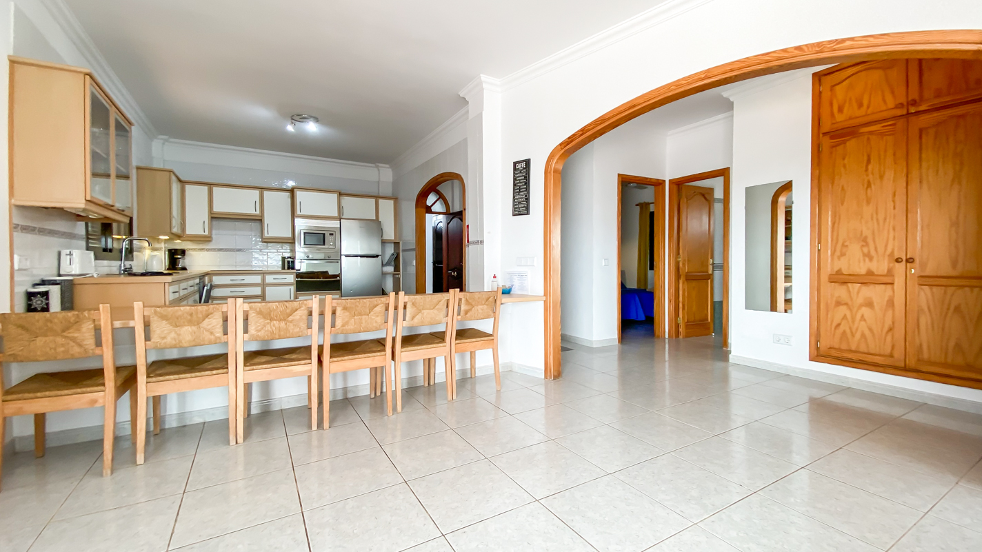 - Puerto Del Carmen - Roper Properties