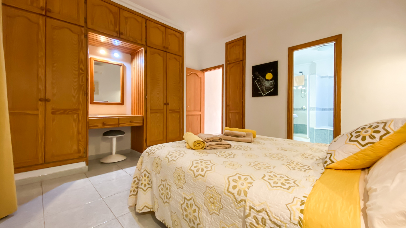 - Puerto Del Carmen - Roper Properties