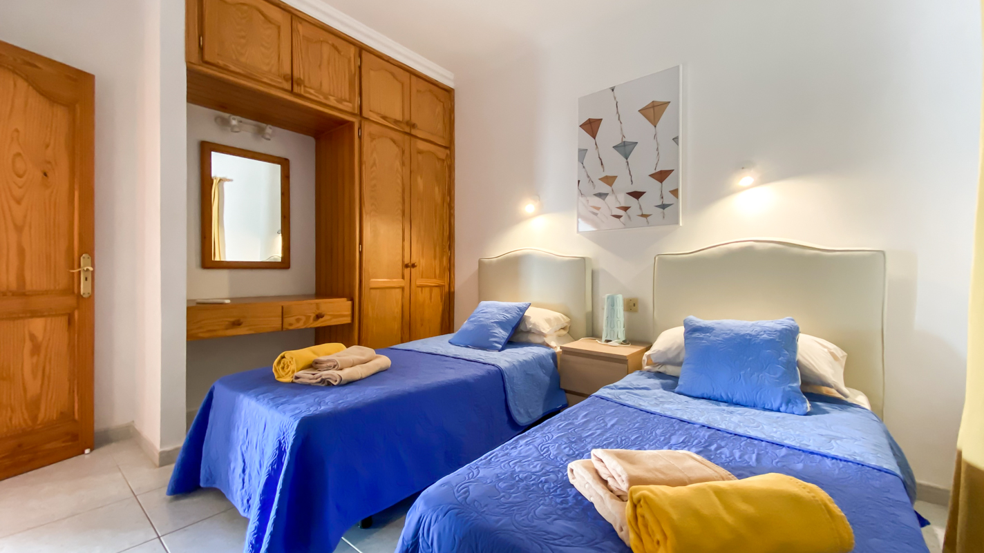 - Puerto Del Carmen - Roper Properties