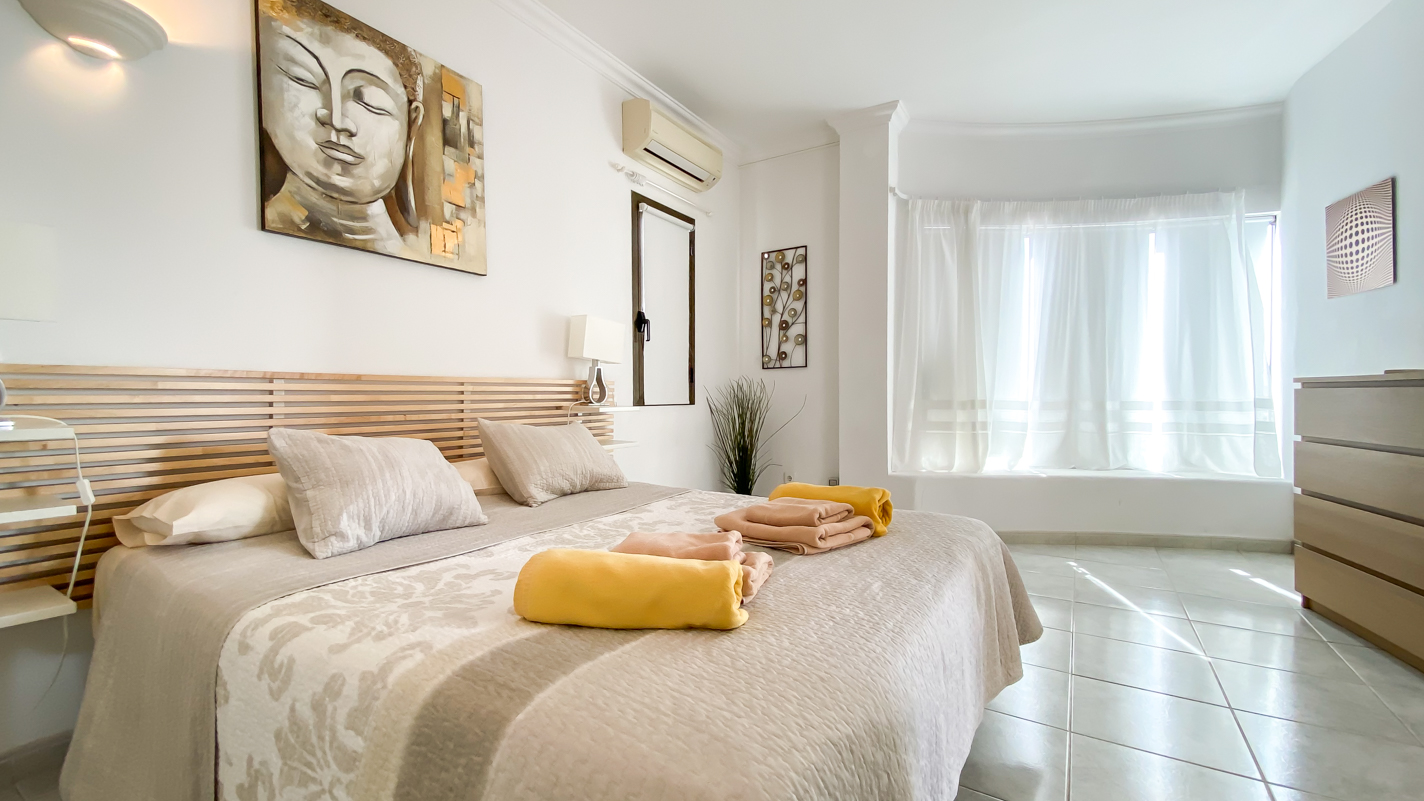 - Puerto Del Carmen - Roper Properties