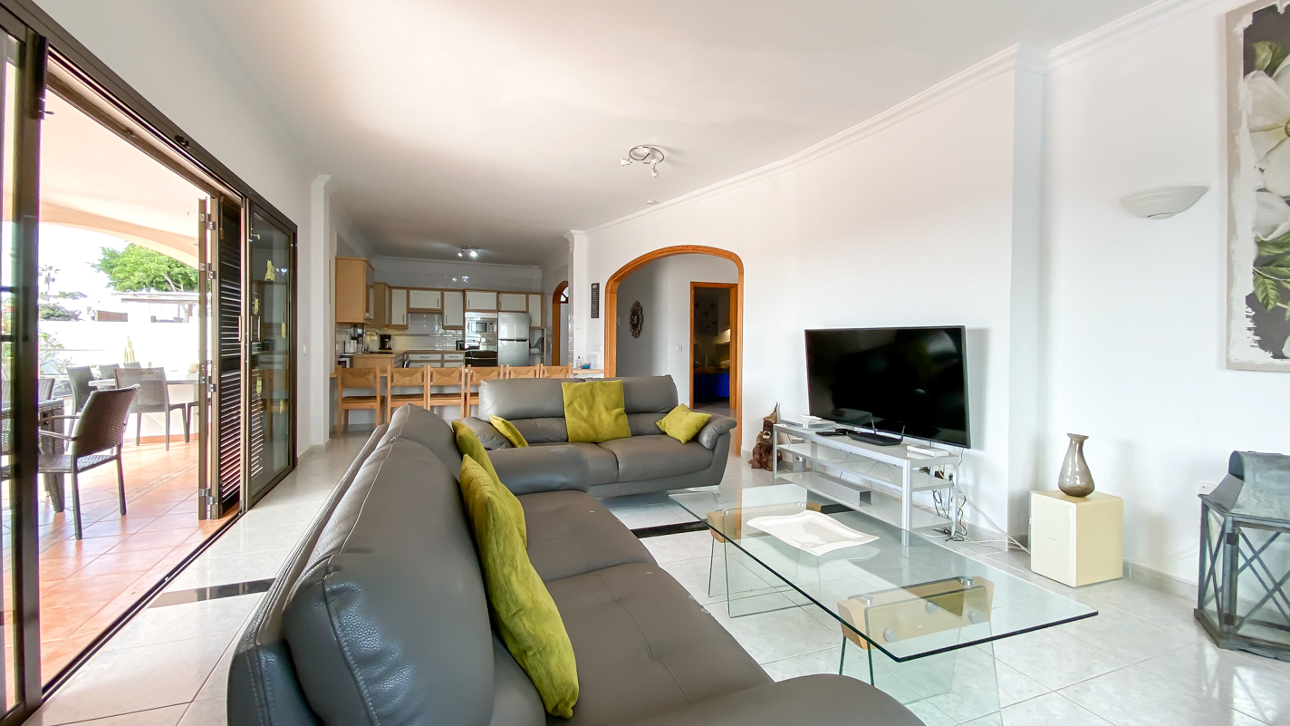 - Puerto Del Carmen - Roper Properties
