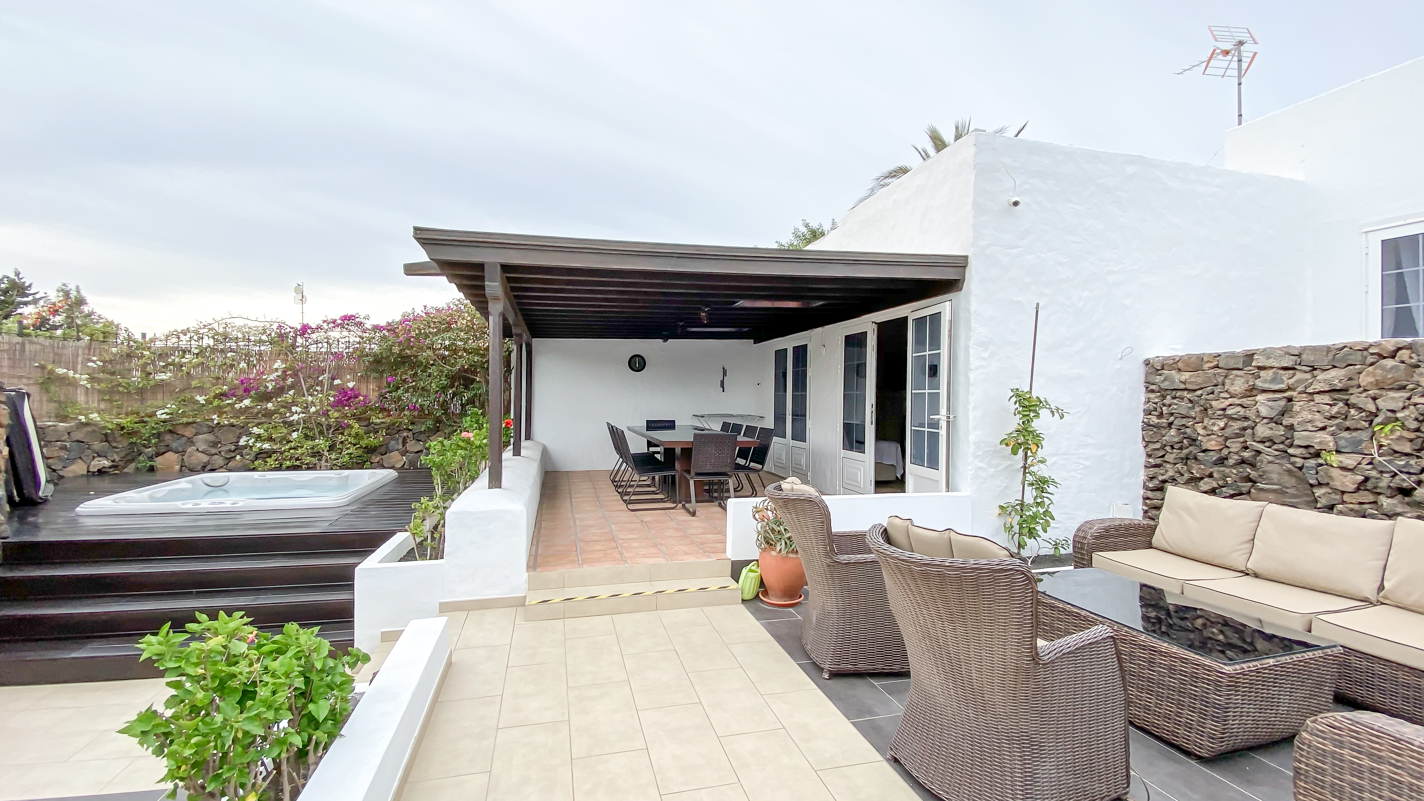 - Puerto Del Carmen - Roper Properties