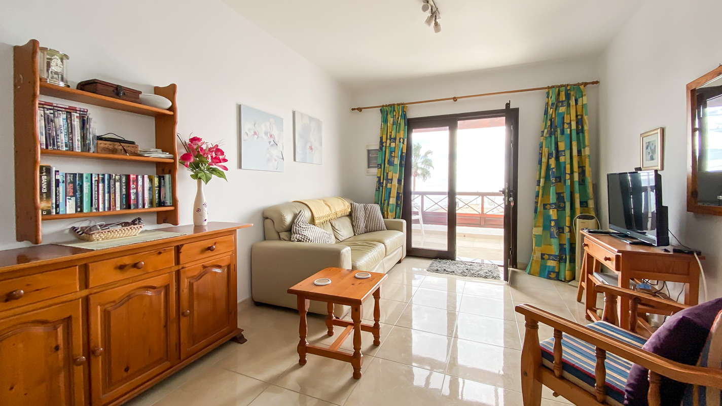 La Corona I - Puerto Del Carmen - Roper Properties