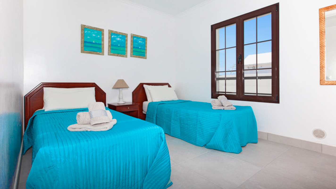 - Puerto Del Carmen - Roper Properties