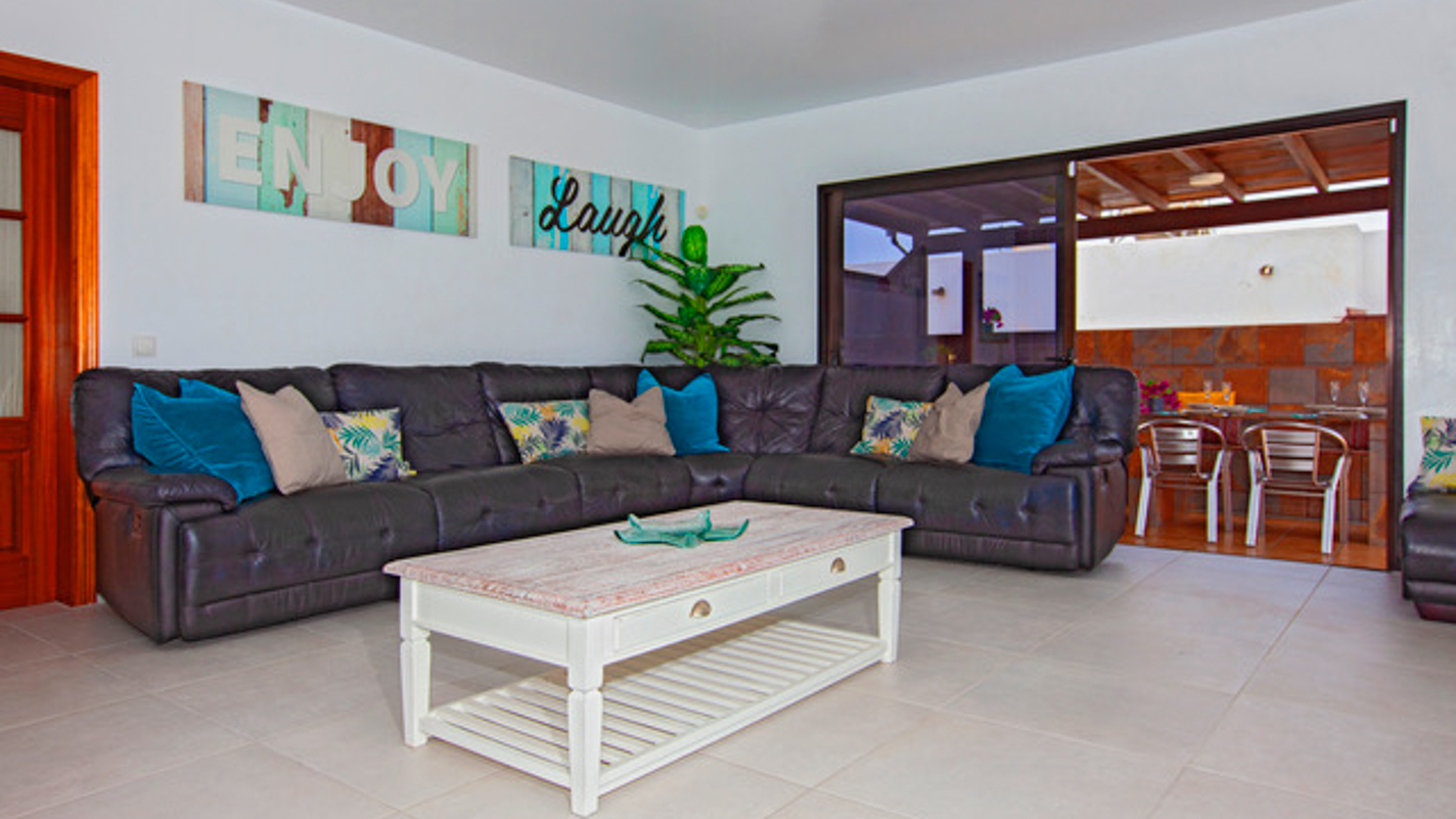 - Puerto Del Carmen - Roper Properties