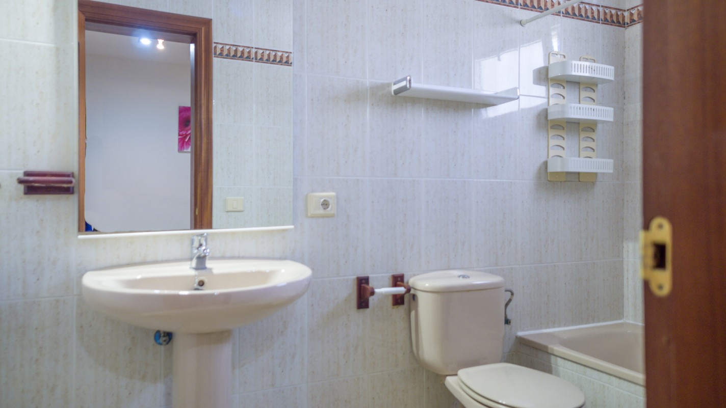 - Puerto Del Carmen - Roper Properties