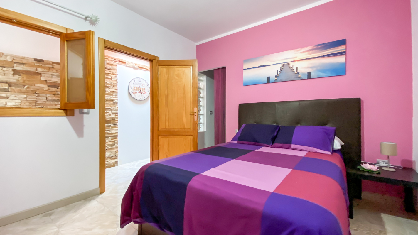 - Los Ancones - Roper Properties