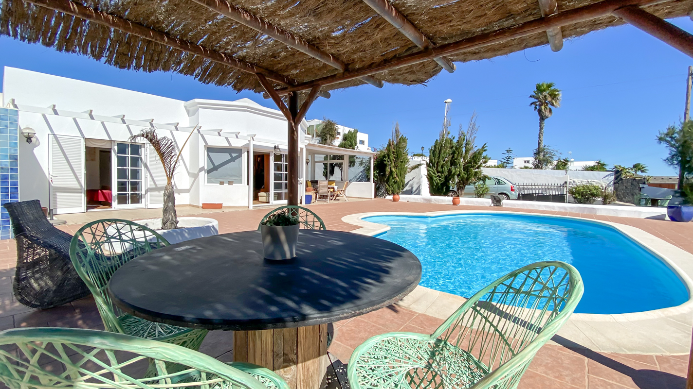 - Tias - Roper Properties