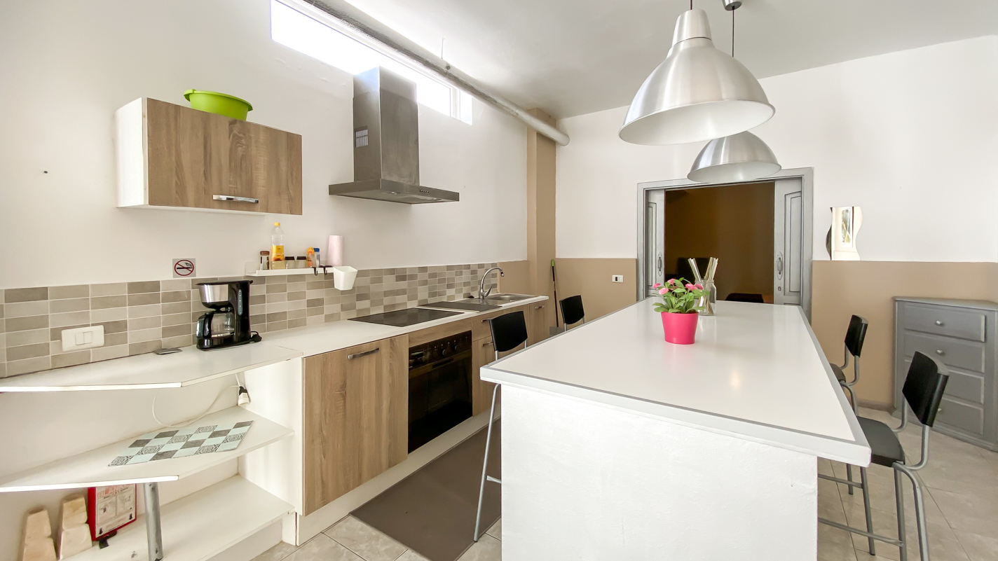 - Costa Teguise - Roper Properties