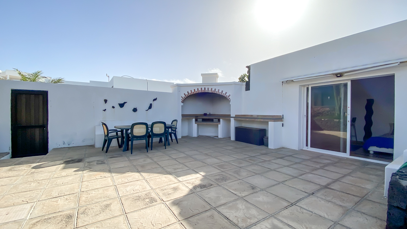 - Costa Teguise - Roper Properties
