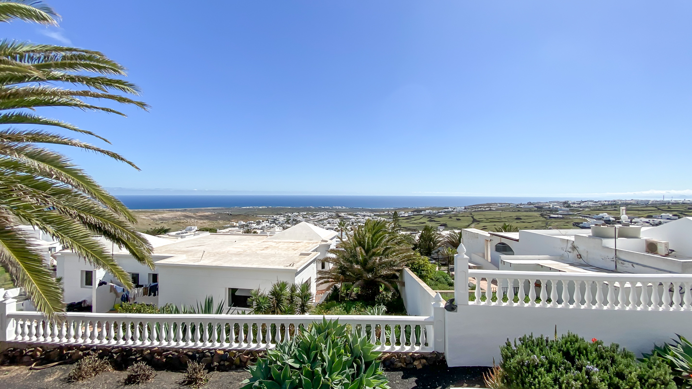 - Tias - Roper Properties