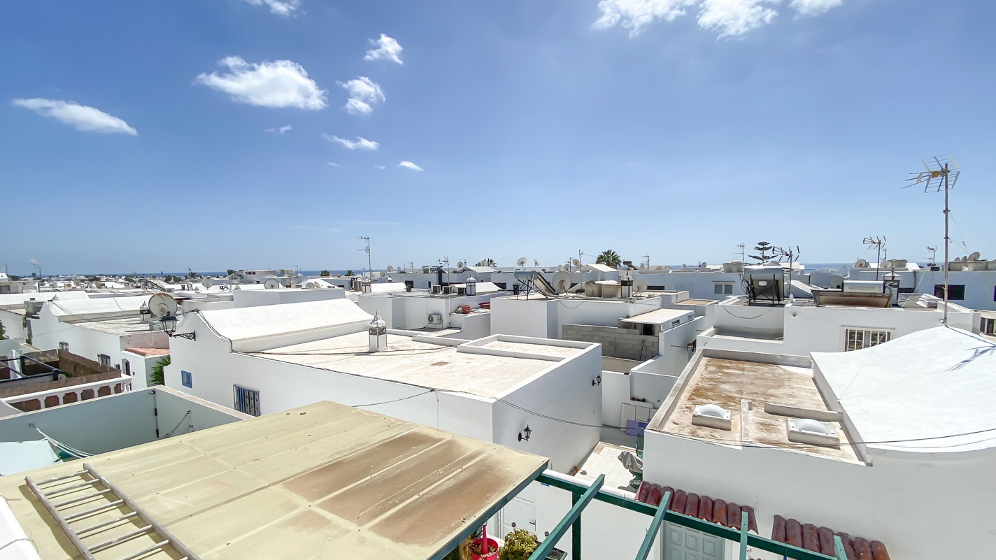 - Puerto Del Carmen - Roper Properties