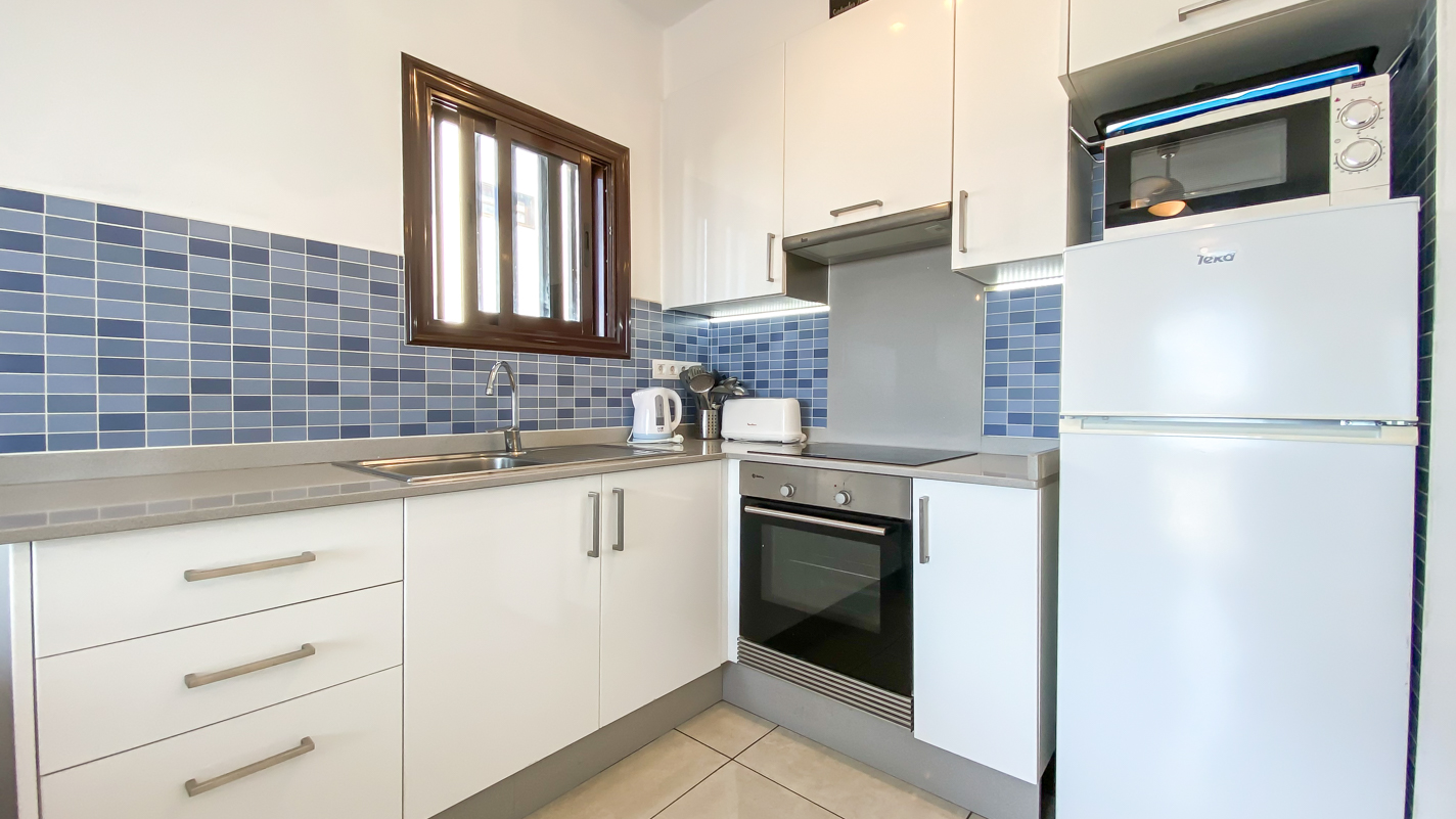 La Corona I - Puerto Del Carmen - Roper Properties