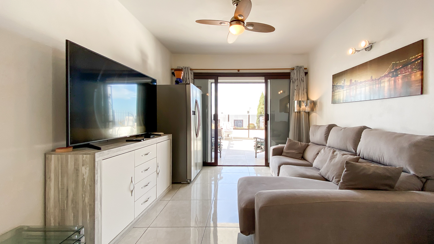 La Corona I - Puerto Del Carmen - Roper Properties