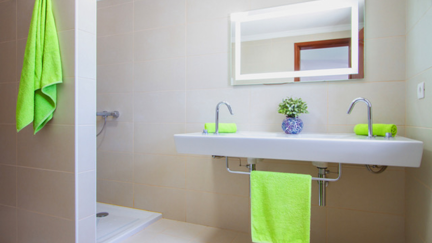 - Macher - Roper Properties
