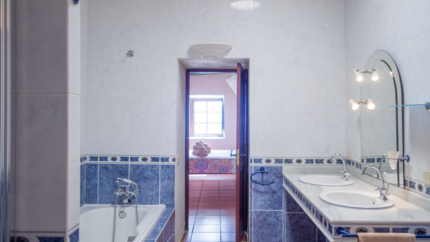 - Macher - Roper Properties