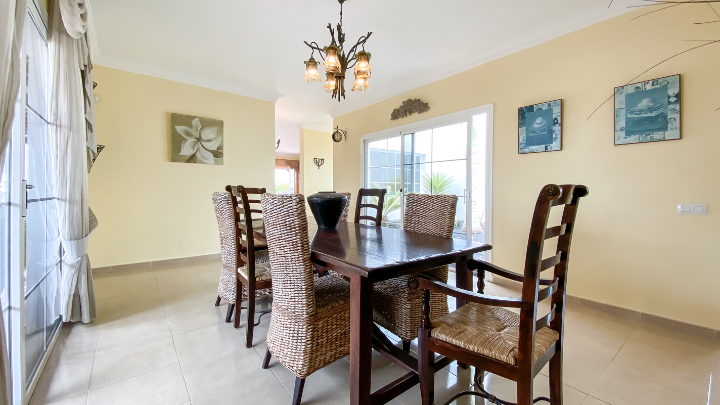 - Puerto Del Carmen - Roper Properties