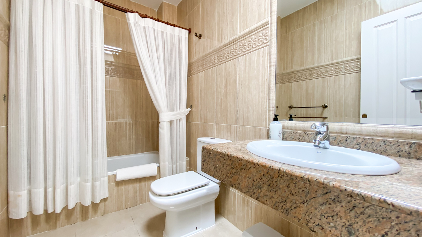 - Puerto Del Carmen - Roper Properties