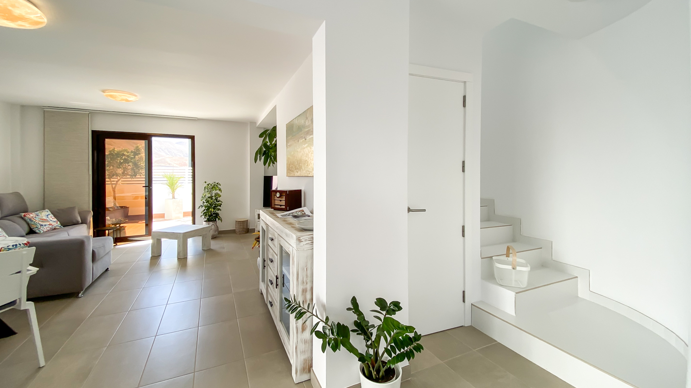 - Yaiza - Roper Properties