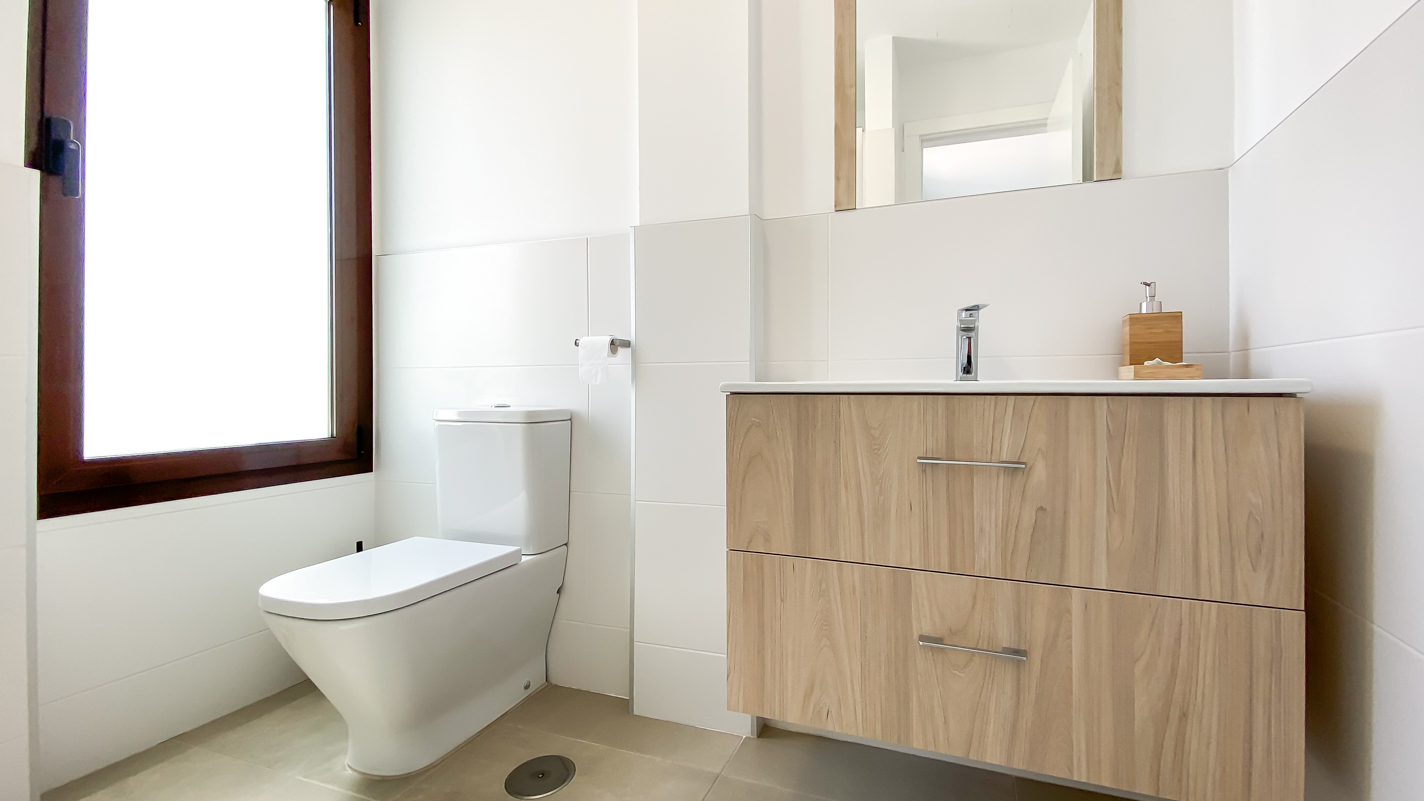 - Yaiza - Roper Properties