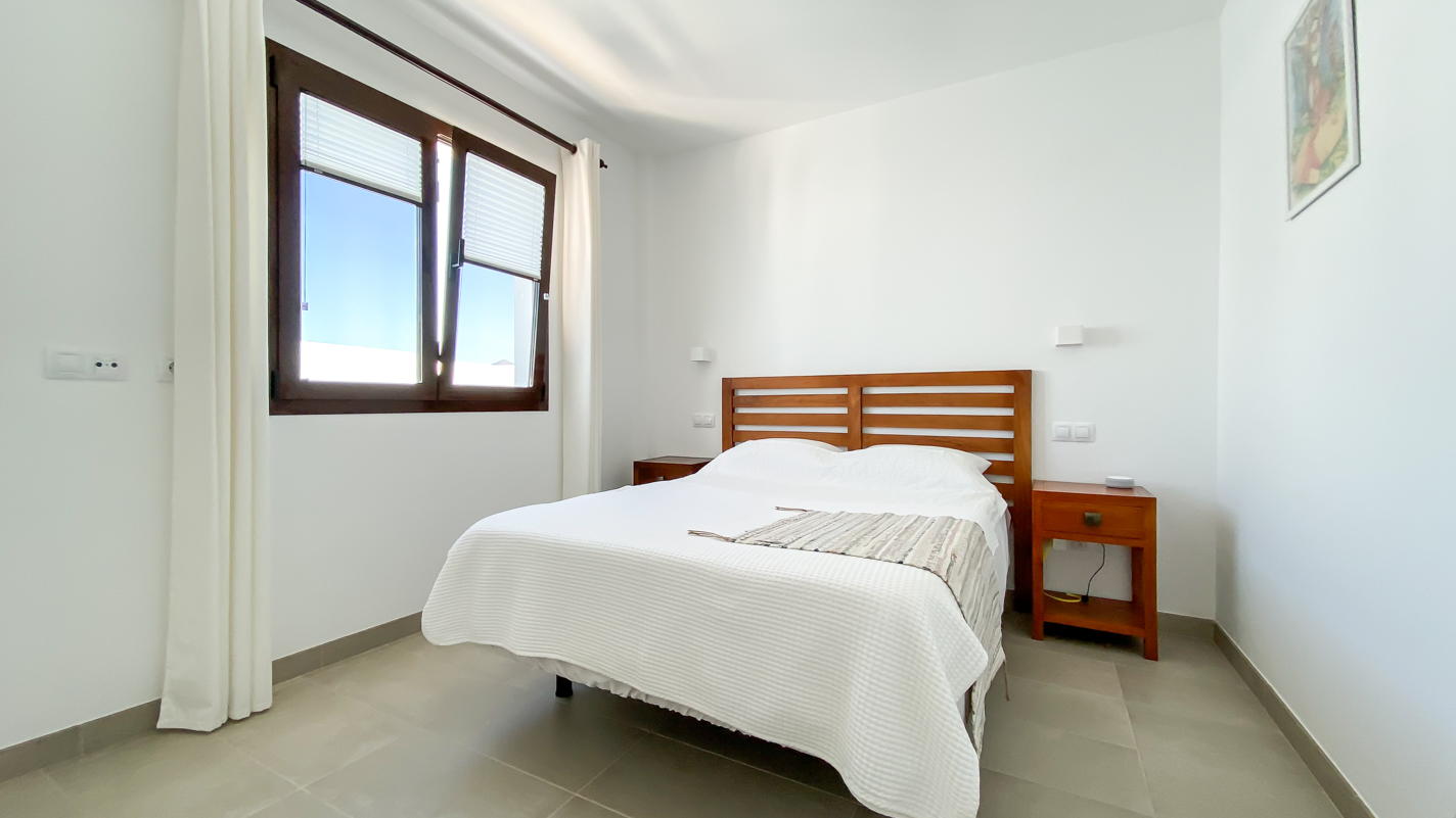 - Yaiza - Roper Properties