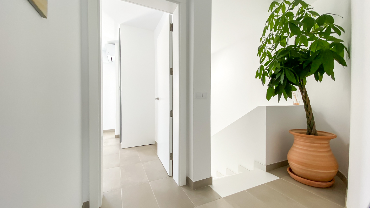 - Yaiza - Roper Properties