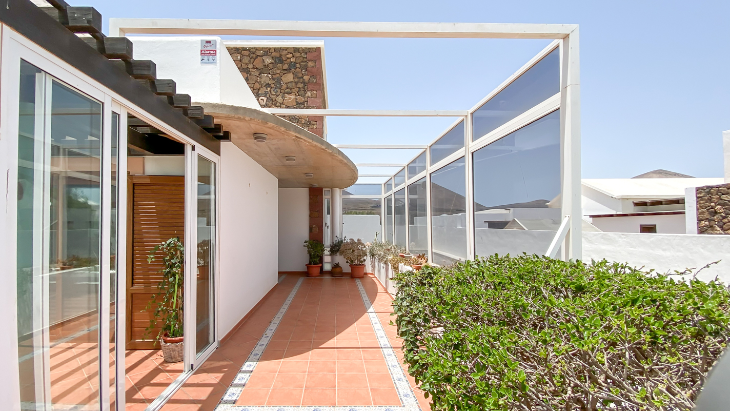 - Tías - Roper Properties