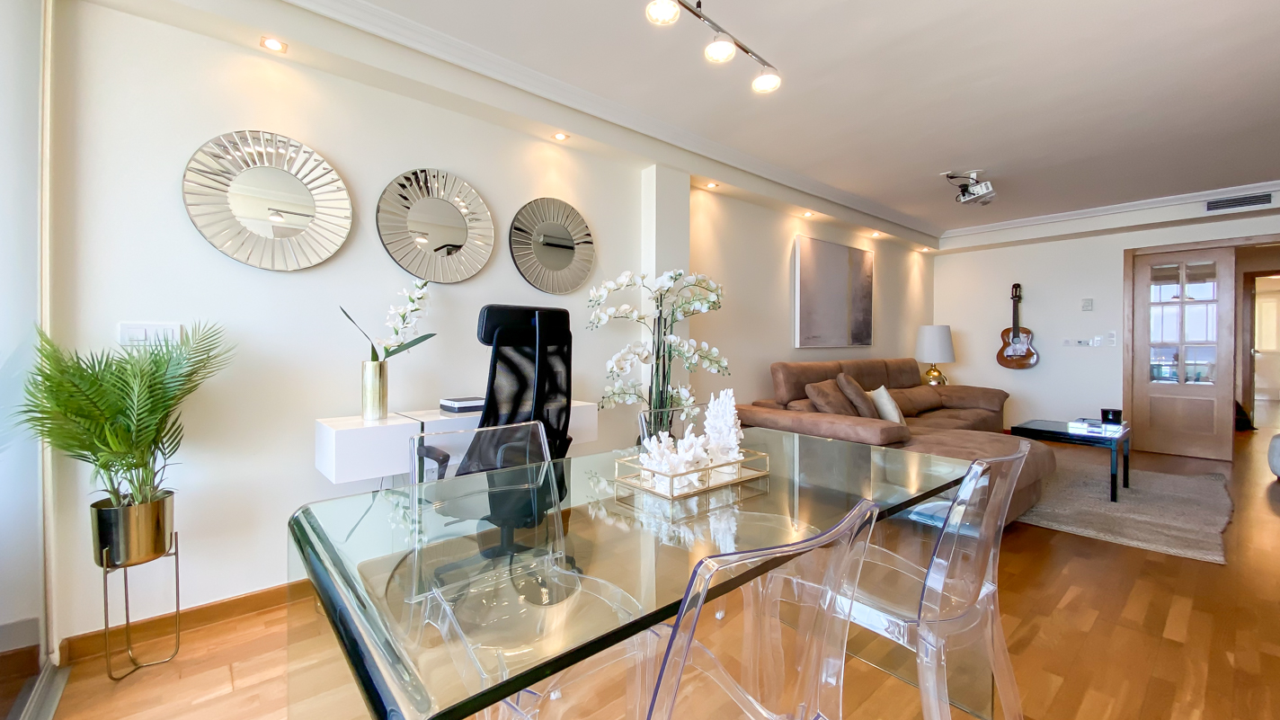 Siglo XXI - Arrecife - Roper Properties