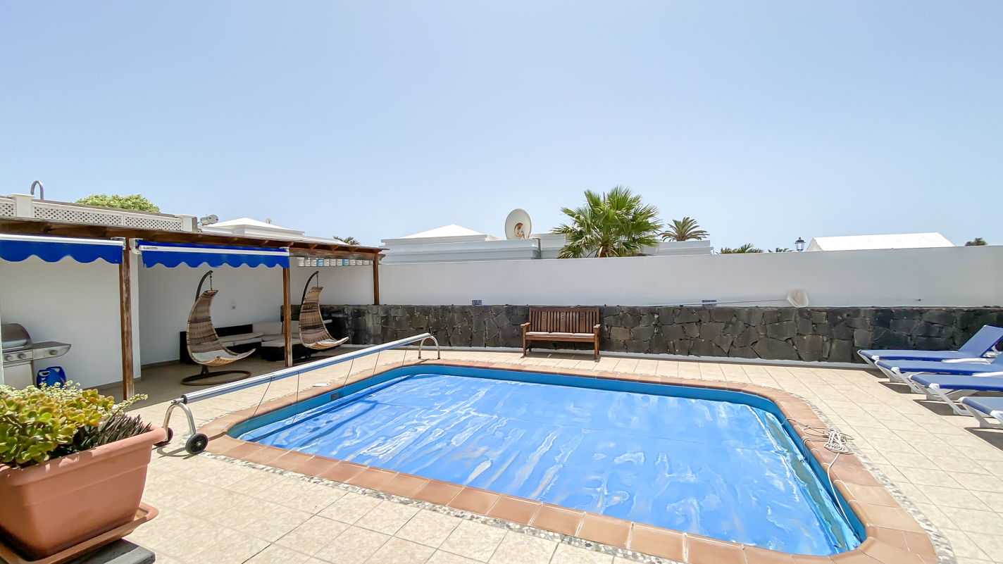 - Puerto Del Carmen - Roper Properties