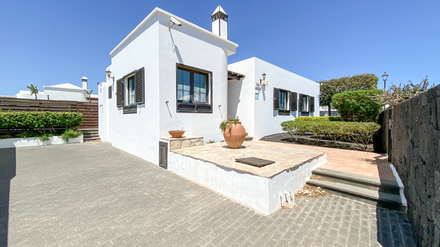 - Puerto Del Carmen - Roper Properties