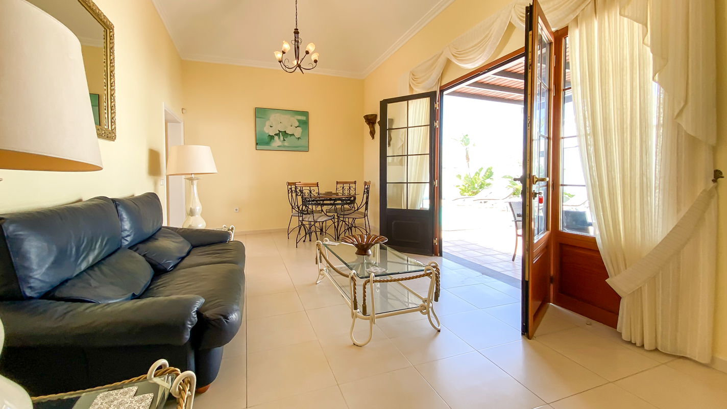- Puerto Del Carmen - Roper Properties