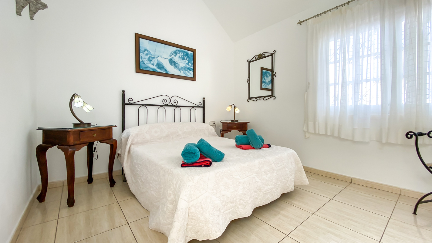 - Puerto Del Carmen - Roper Properties