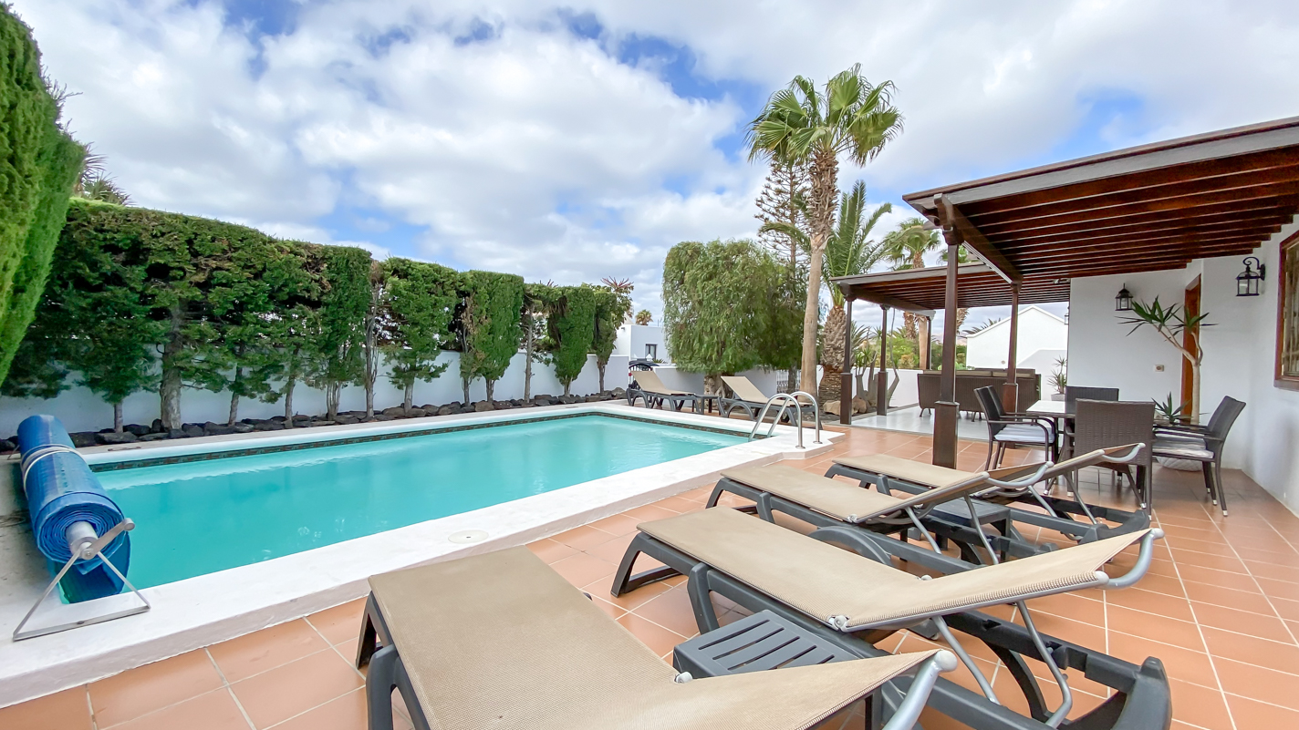 - Puerto Del Carmen - Roper Properties