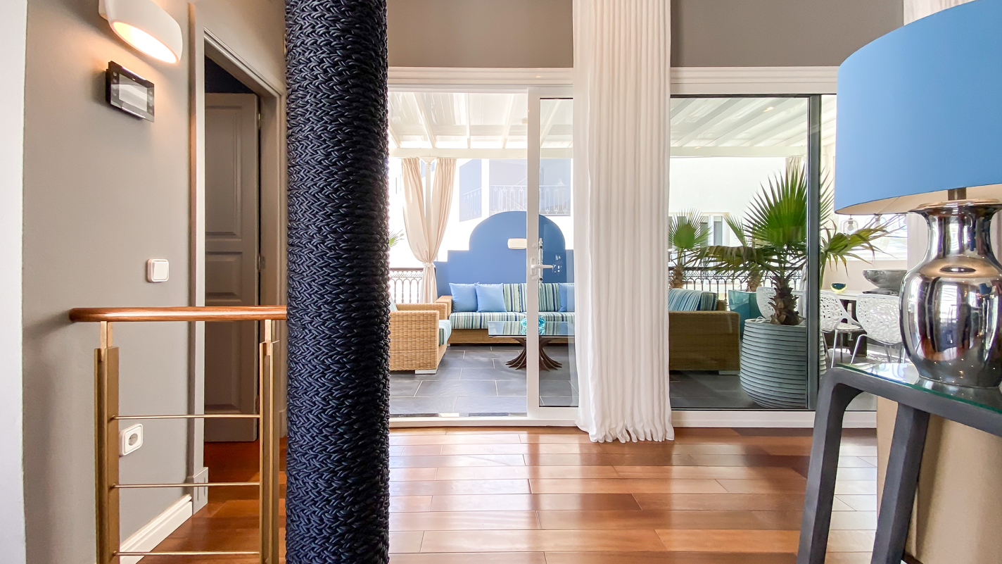 - Arrecife - Roper Properties