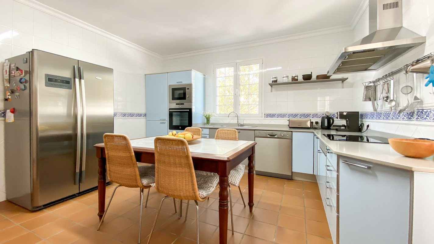 - Playa Honda - Roper Properties