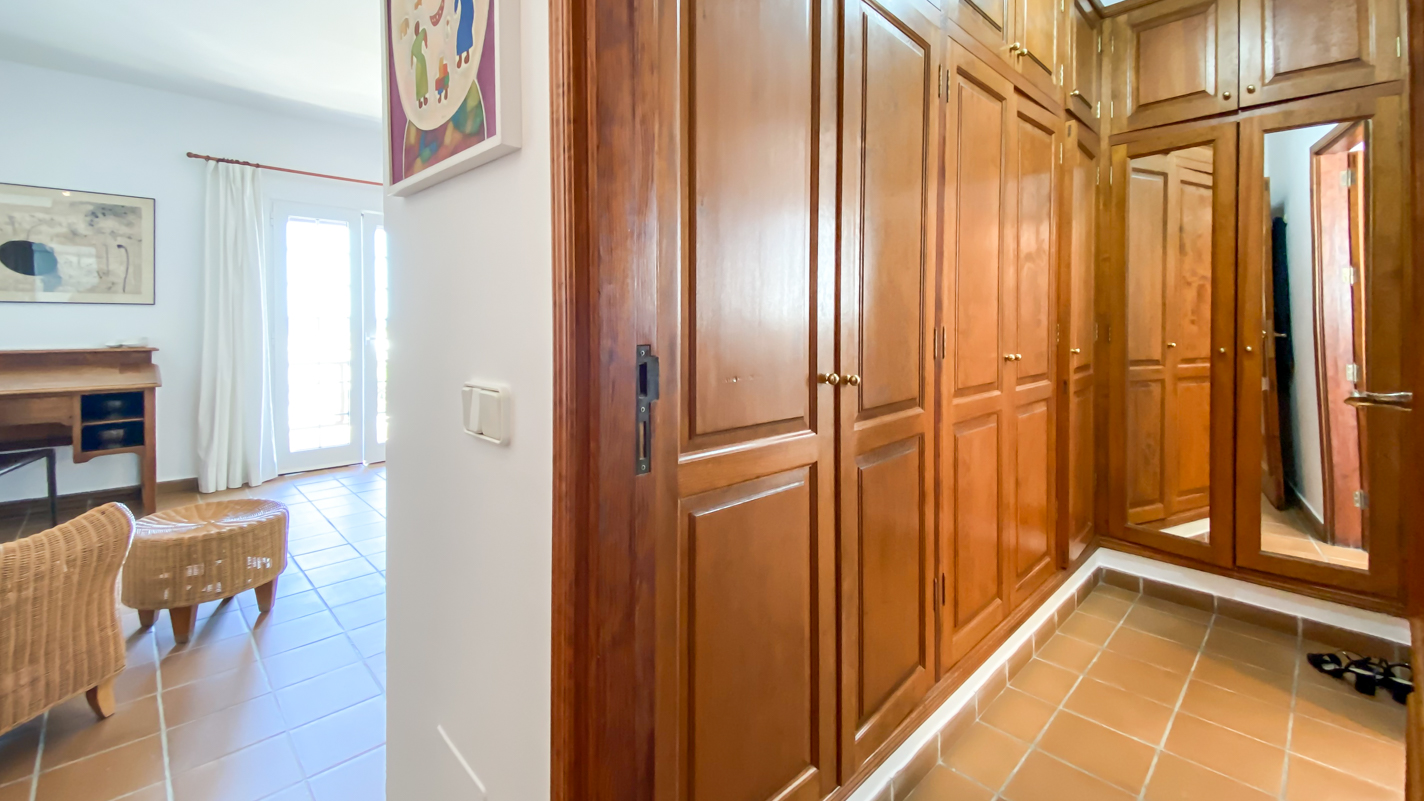 - Playa Honda - Roper Properties