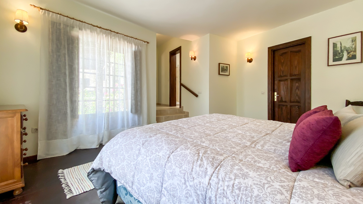 - Puerto Del Carmen - Roper Properties