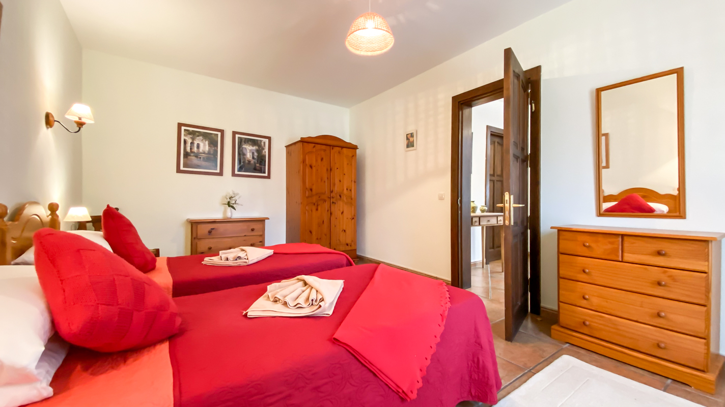 - Puerto Del Carmen - Roper Properties