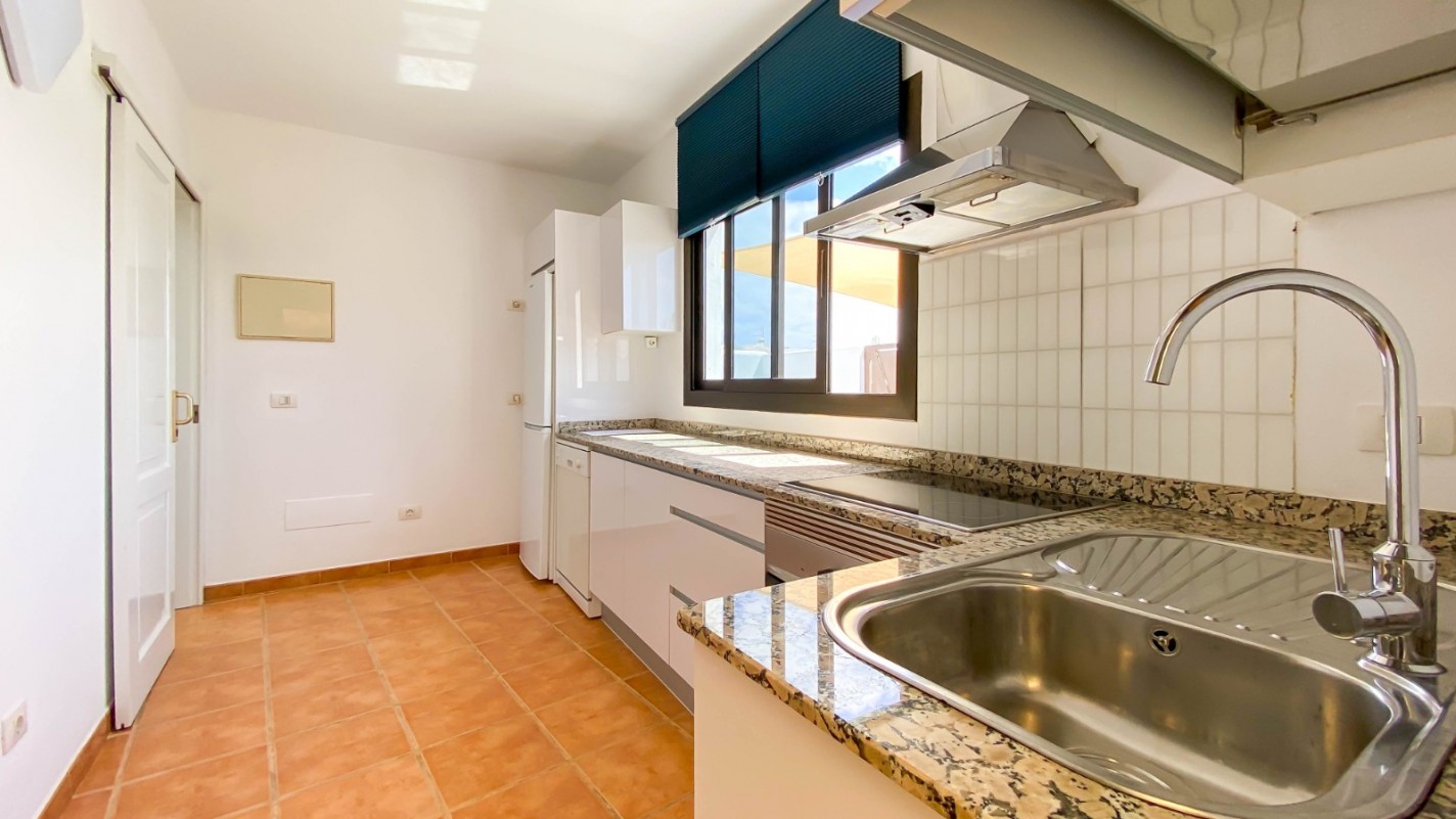 - Puerto Del Carmen - Roper Properties